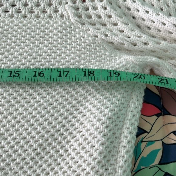 Gorgeous knit sweater new Lilly Pulitzer - Picture 4 of 5